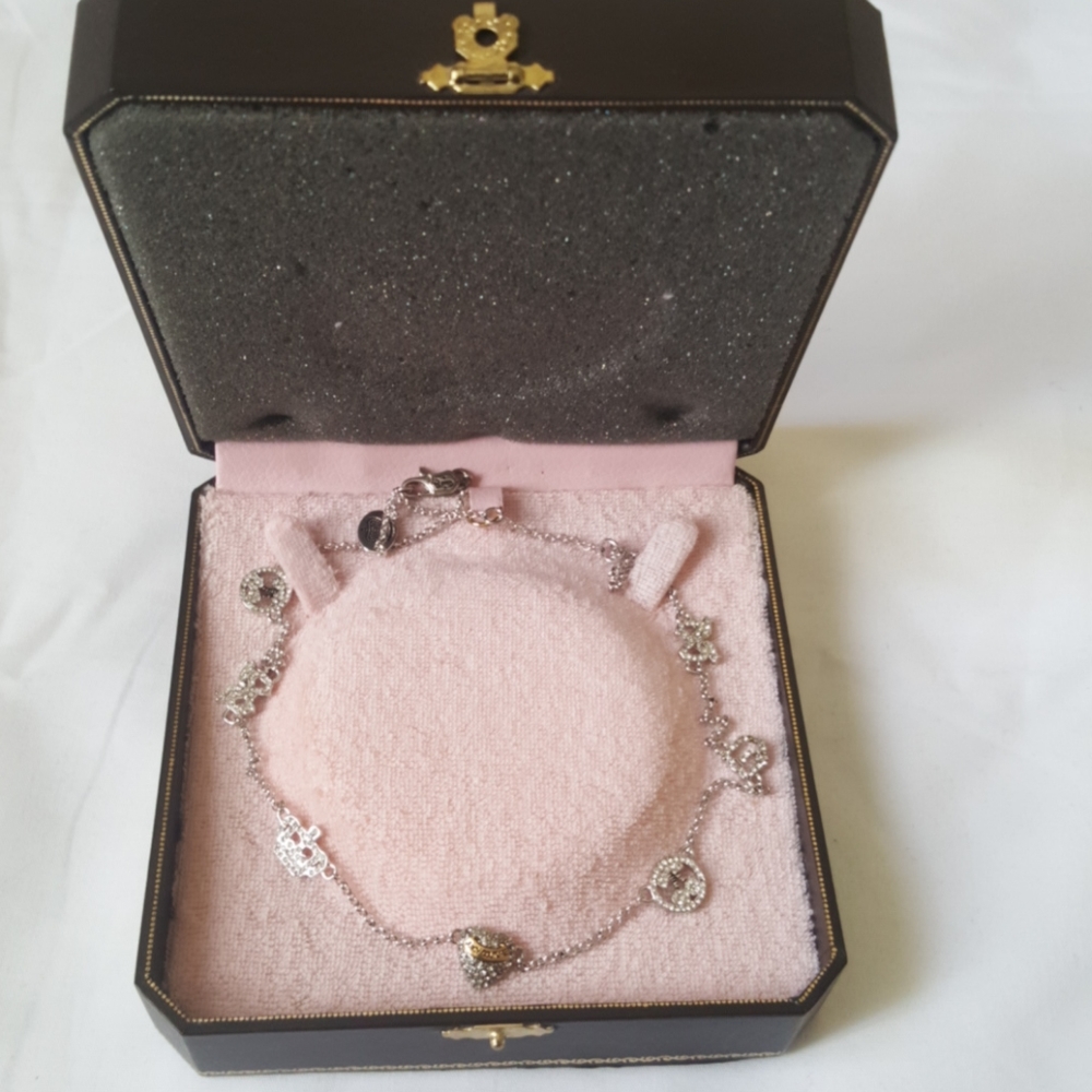 Juicy Couture Many Pendants Hook Necklace
